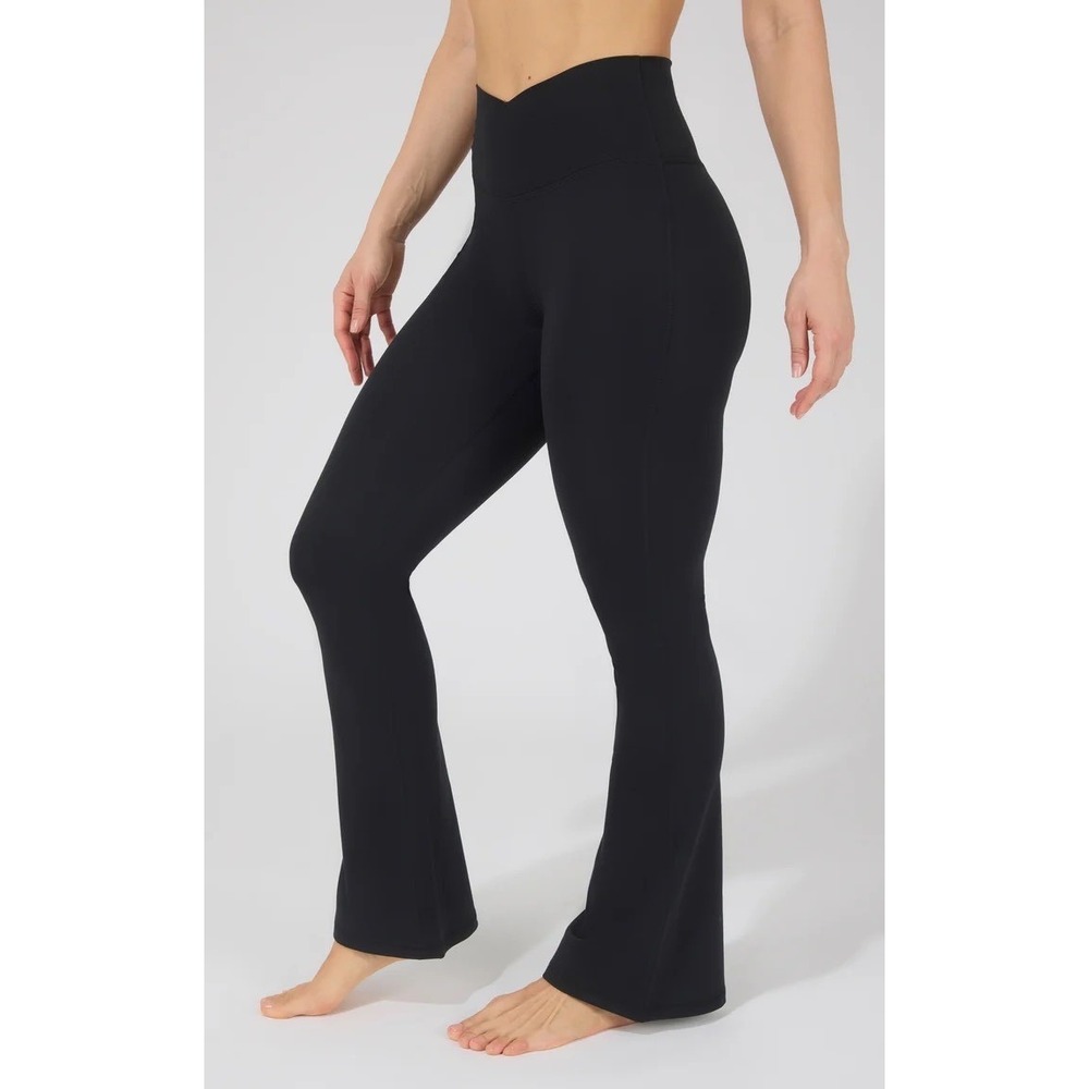 Yogalicious Lux Madison Crossover 7/8 Flare Legging Size Medium Athleisure Yoga